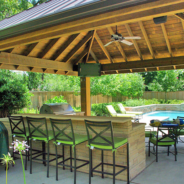 Outdoor Kitchens